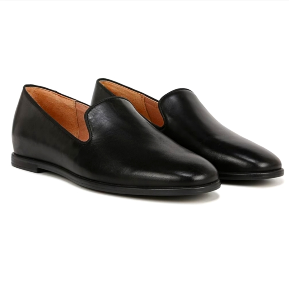 Naturalizer black flats